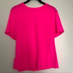 Hot pink SKIMS Fits Everybody t-shirt
